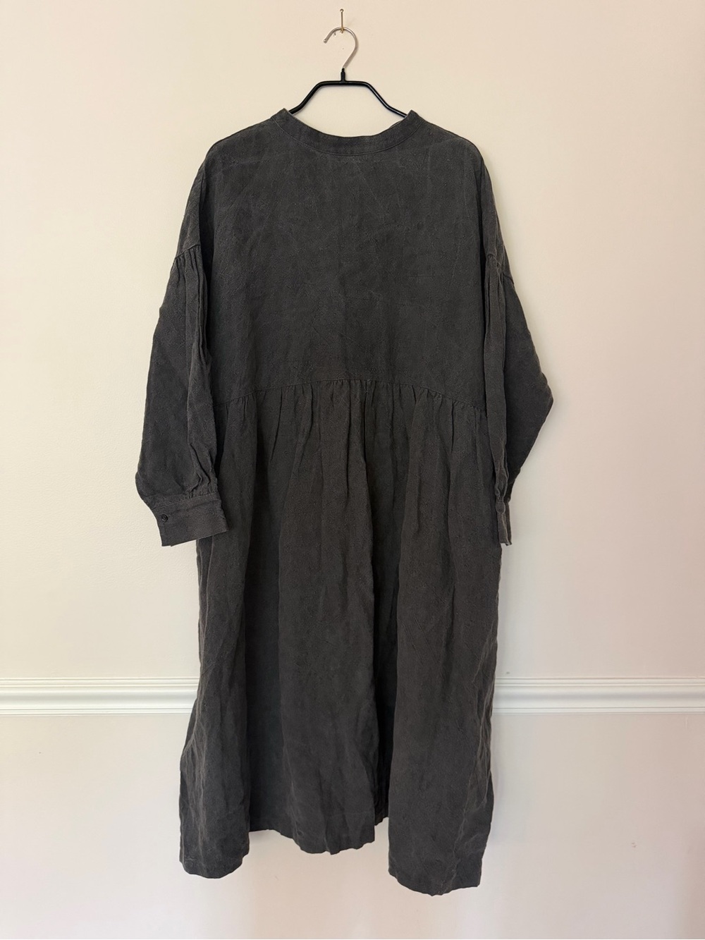 ICHI Antiquités Charcoal Linen Back-Button Smock Dress One Size